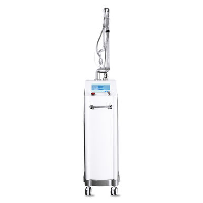 얼굴을 위한 수직 75000W/Cm2 무선주파수 이산화탄소 주름 제거제 기계